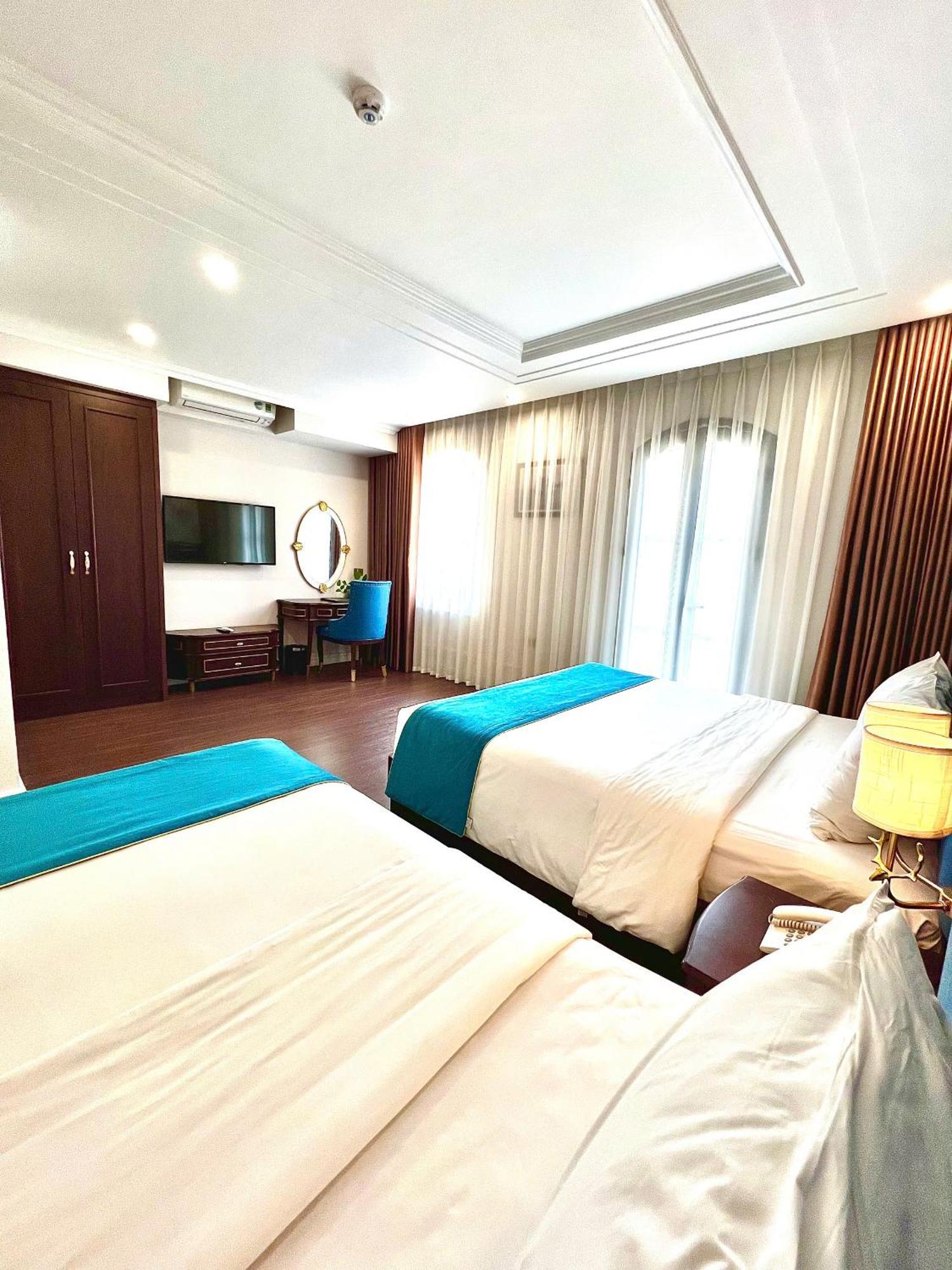 Rubyqueen Halong Hotel Ha Long Exterior photo